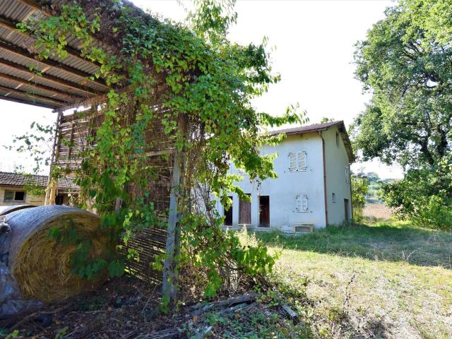 Rustico in vendita a Marche, Fermo