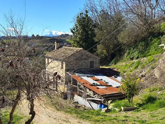 Rustico in vendita a Marche, Fermo