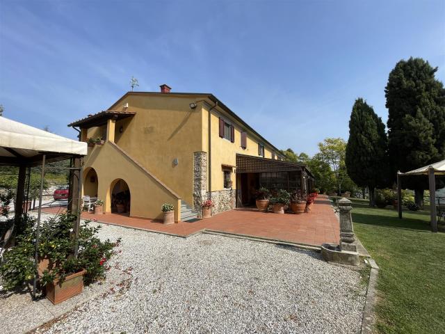 Casa in vendita a Vecchiano, Toscana