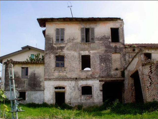 Rustico in vendita a Unione dei Comuni della Val Vibrata, Alba Adriatica