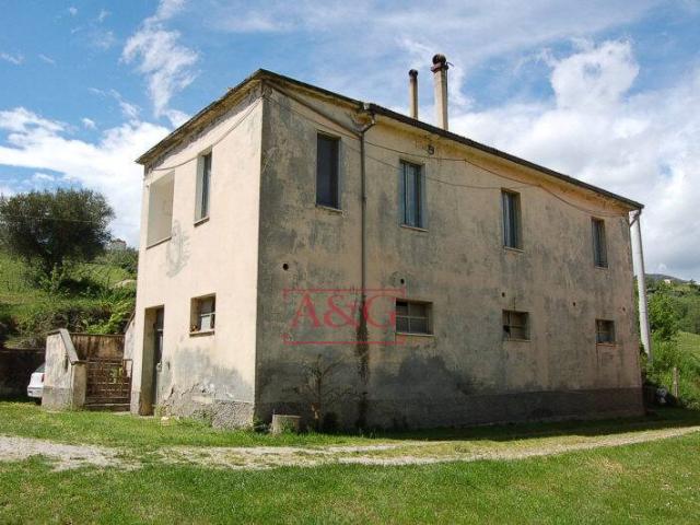 Villa Indipendente in vendita a Marche, Ascoli Piceno
