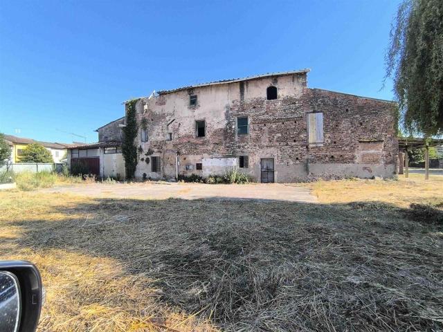Villa Indipendente in vendita a Brozzi, Firenze