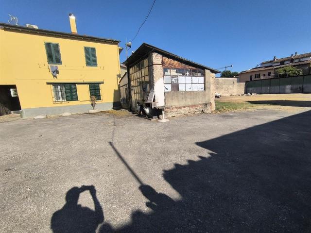 Villa Indipendente in vendita a Brozzi, Firenze