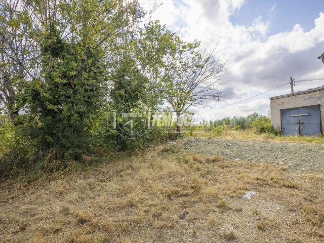 Villa Indipendente in vendita a Marche, Macerata