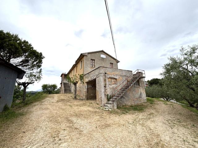 Rustico in vendita a Stella, Marche