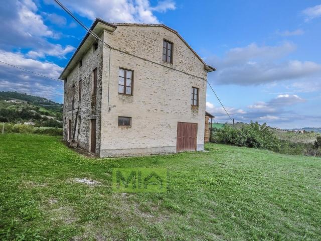 Rustico in vendita a Marche, Fermo