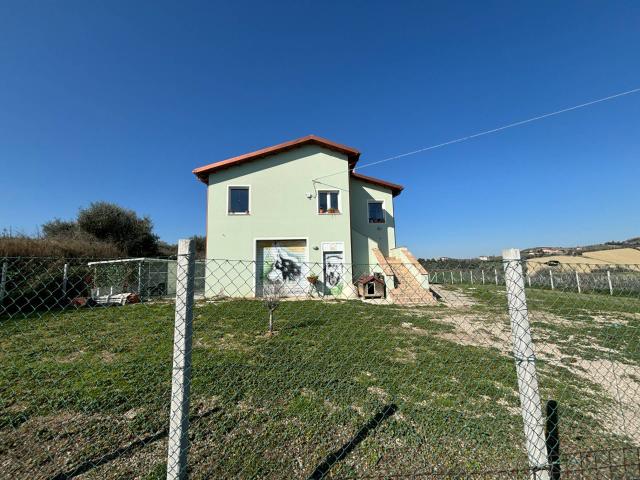 Rustico in vendita a Ripatransone, Ascoli Piceno