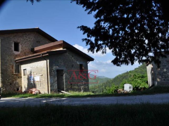Villa Indipendente in vendita a Marche, Ascoli Piceno