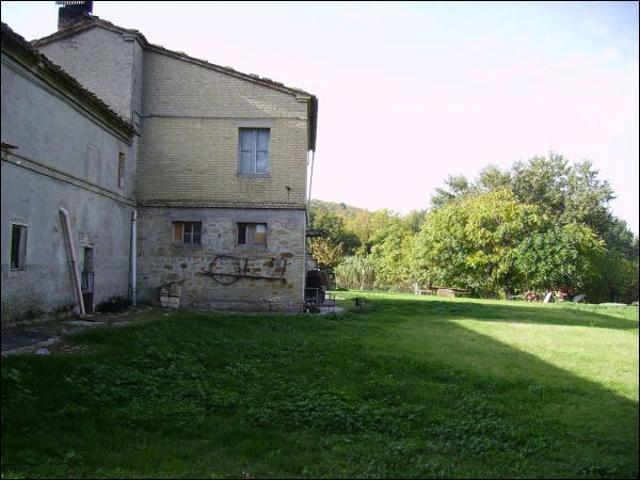 Rustico in vendita a Marche, Fermo