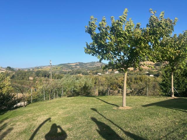 Casa in vendita a Marche, Pesaro E Urbino