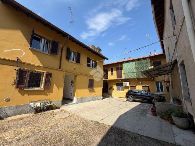 Villa Indipendente in affitto a Magenta, Lombardia