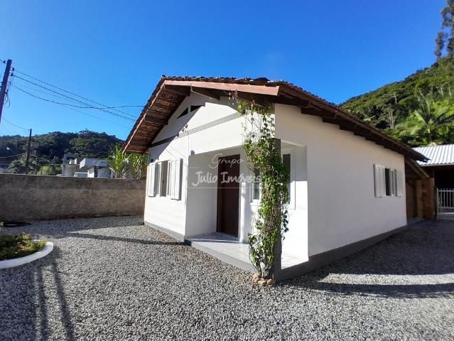 Casa aluguel em Região Geográfica Imediata de Brusque, Brusque