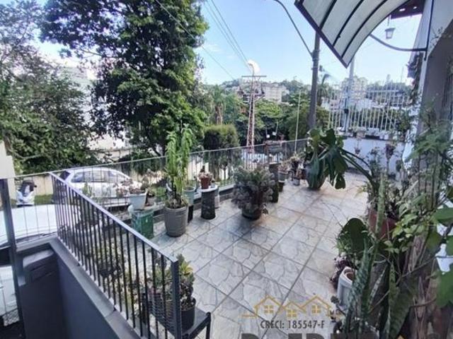 Casa venda em Região Imediata de Amparo, Serra Negra