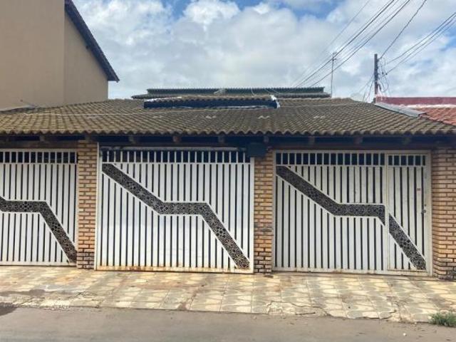 Casa venda em Região Geográfica Imediata do Distrito Federal, Região Integrada de Desenvolvimento do Distrito Federal e Entorno