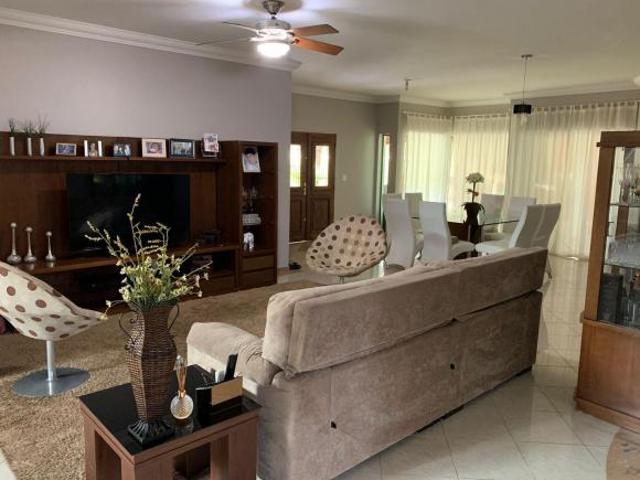 Casa venda em Região Imediata de Campinas, Região Metropolitana de Campinas