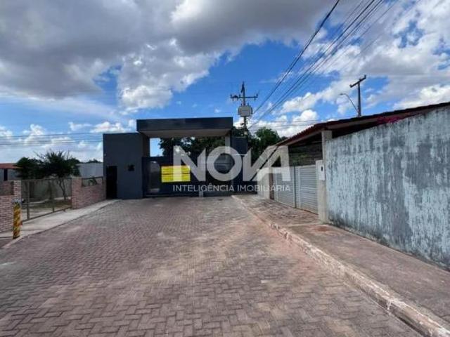 Casa venda em Região Geográfica Imediata do Distrito Federal, Região Integrada de Desenvolvimento do Distrito Federal e Entorno