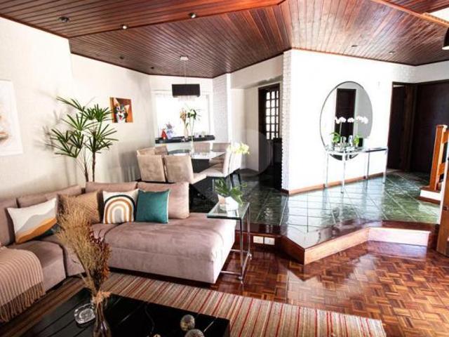 Casa venda em Eslanada Mendes Moraes, São Roque