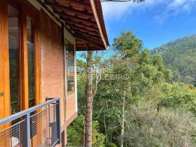 Casa venda em Região Imediata de Taubaté-Pindamonhangaba, Região Metropolitana do Vale do Paraíba e Litoral Norte