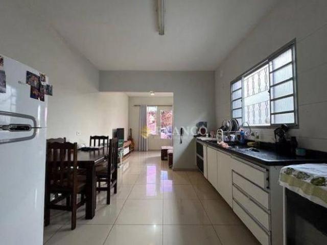 Casa venda em Região Imediata de Taubaté-Pindamonhangaba, Região Metropolitana do Vale do Paraíba e Litoral Norte