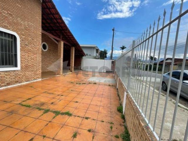 Casa venda em Loteamento Israel Rodrigues Ferreira, Caraguatatuba