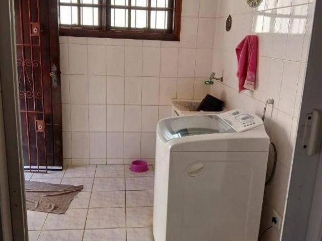 Casa venda em Parque das Varinhas, Suzano