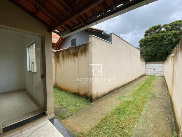 Casa venda em Mateus Leme, Região Geográfica Intermediária de Belo Horizonte