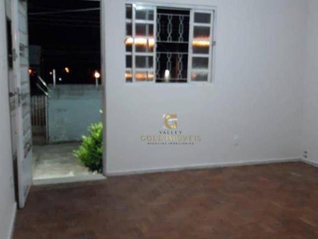 Casa venda em Região Imediata de São José dos Campos, Região Metropolitana do Vale do Paraíba e Litoral Norte