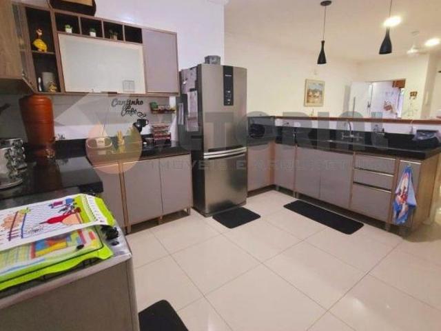 Casa venda em Região Imediata de Caraguatatuba-Ubatuba-São Sebastião, Região Metropolitana do Vale do Paraíba e Litoral Norte