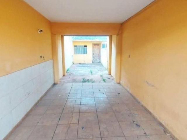 Casa venda em Região Geográfica Imediata de Londrina, Londrina