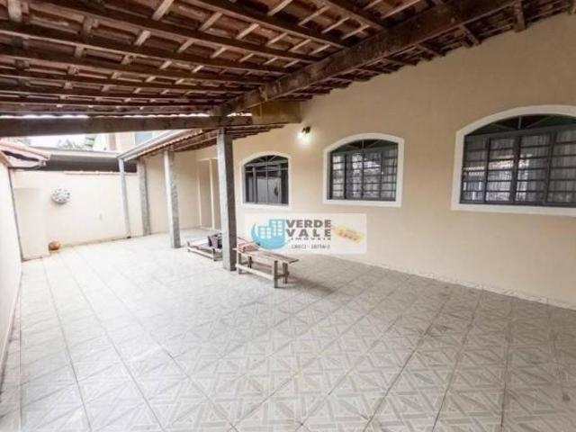 Casa venda em Região Imediata de São José dos Campos, Região Metropolitana do Vale do Paraíba e Litoral Norte