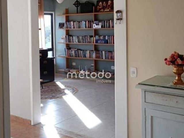Casa venda em Região Imediata de São José dos Campos, Região Metropolitana do Vale do Paraíba e Litoral Norte