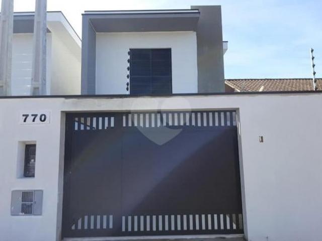 Casa venda em Região Imediata de Santos, Região Metropolitana da Baixada Santista