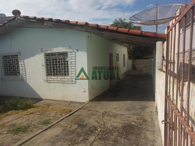 Casa venda em Região Geográfica Imediata de Londrina, Londrina
