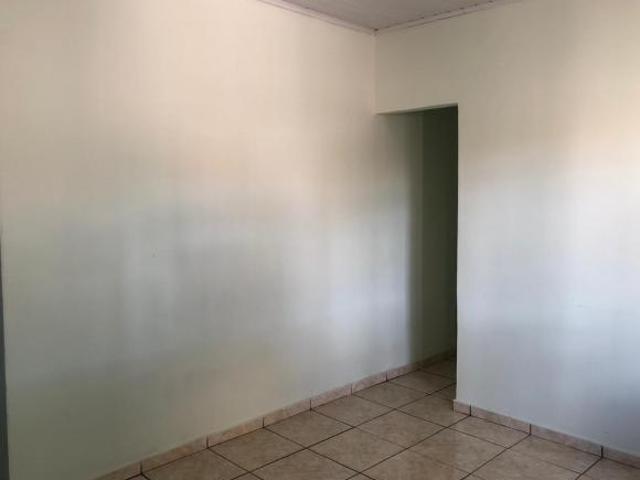 Casa venda em Região Geográfica Imediata de Londrina, Londrina