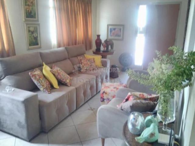 Casa venda em Região Imediata de São José do Rio Preto, Região Metropolitana de São José do Rio Preto