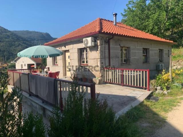 Casa venda em Terras De Bouro, Bairros