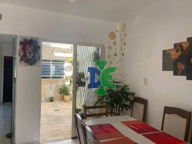 Casa venda em Região Imediata de São José dos Campos, Região Metropolitana do Vale do Paraíba e Litoral Norte
