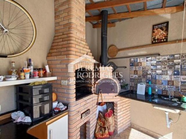 Casa venda em Região Imediata de Taubaté-Pindamonhangaba, Região Metropolitana do Vale do Paraíba e Litoral Norte