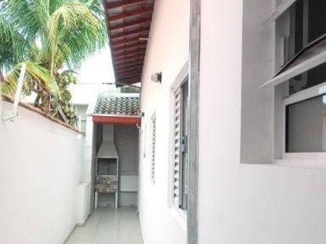 Casa venda em Região Imediata de Taubaté-Pindamonhangaba, Região Metropolitana do Vale do Paraíba e Litoral Norte