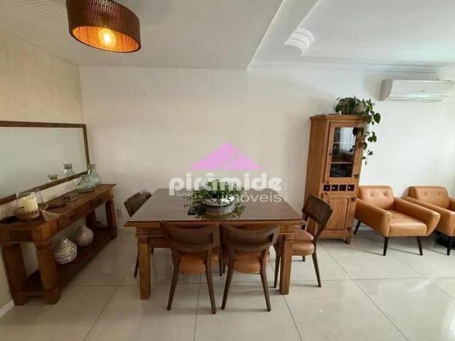Casa venda em Região Imediata de São José dos Campos, Região Metropolitana do Vale do Paraíba e Litoral Norte