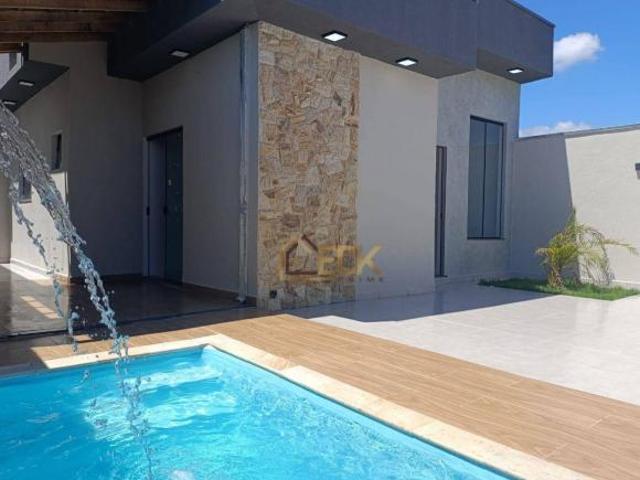 Casa venda em Região Imediata de Taubaté-Pindamonhangaba, Região Metropolitana do Vale do Paraíba e Litoral Norte