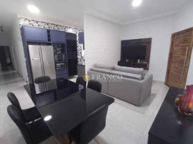 Casa venda em Região Imediata de Taubaté-Pindamonhangaba, Região Metropolitana do Vale do Paraíba e Litoral Norte