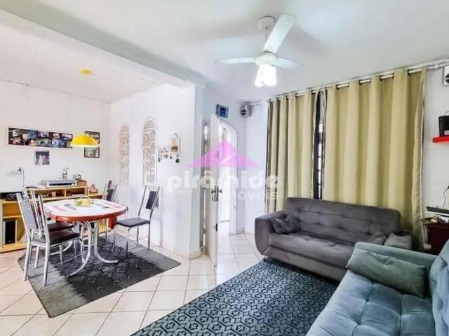 Casa venda em Região Imediata de São José dos Campos, Região Metropolitana do Vale do Paraíba e Litoral Norte