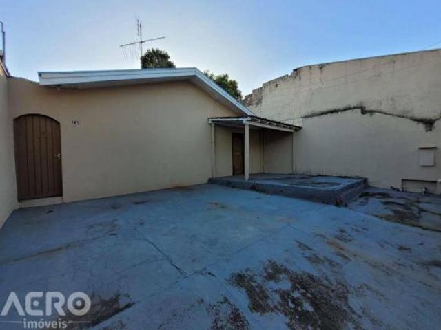 Casa venda em Região Imediata de Bauru, Bauru