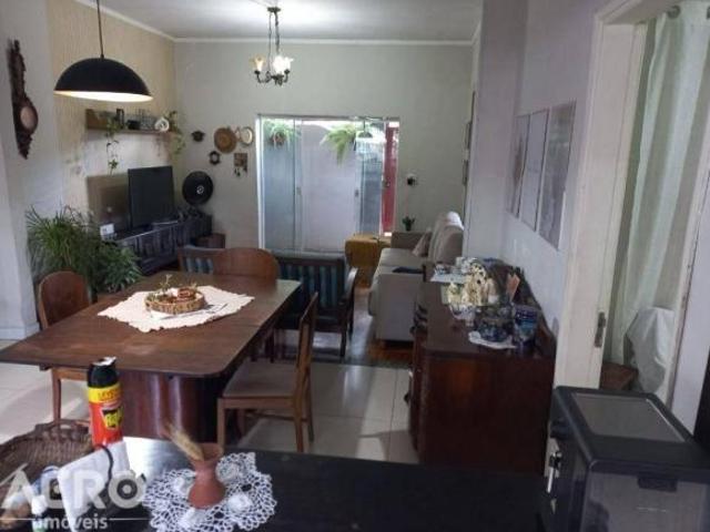 Casa venda em Região Imediata de Bauru, Bauru