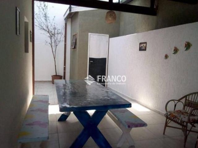 Casa venda em Região Imediata de Taubaté-Pindamonhangaba, Região Metropolitana do Vale do Paraíba e Litoral Norte