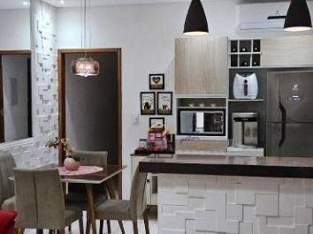 Casa venda em Região Imediata de Taubaté-Pindamonhangaba, Região Metropolitana do Vale do Paraíba e Litoral Norte