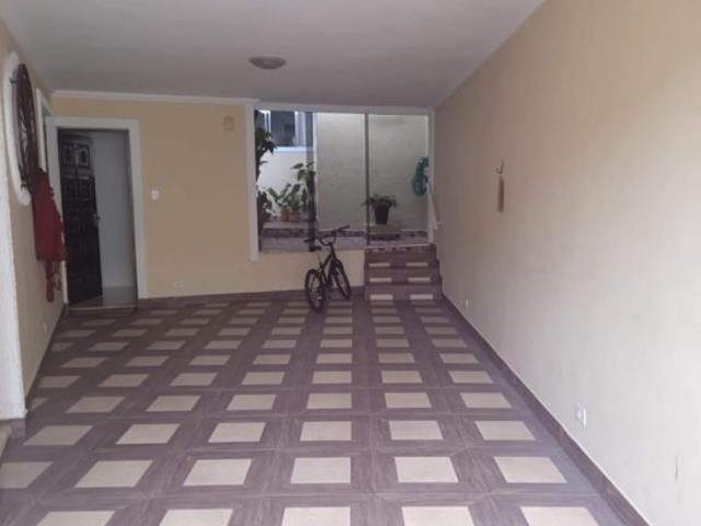 Casa venda em Jardim Silveira, Barueri