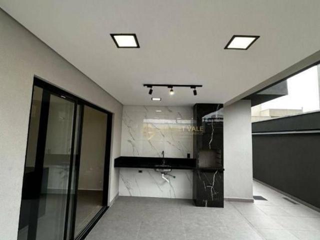 Casa venda em Região Imediata de São José dos Campos, Região Metropolitana do Vale do Paraíba e Litoral Norte