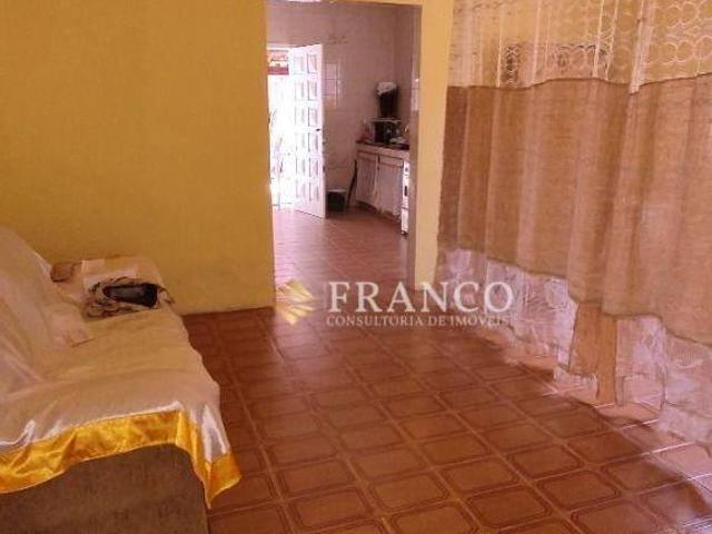 Casa venda em Região Imediata de Taubaté-Pindamonhangaba, Região Metropolitana do Vale do Paraíba e Litoral Norte